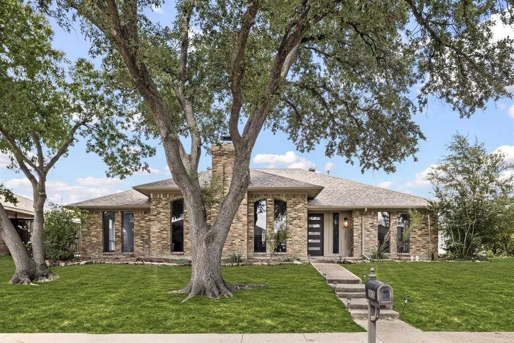 2205 Timberwood Street #2205 - Photo 5 of 32