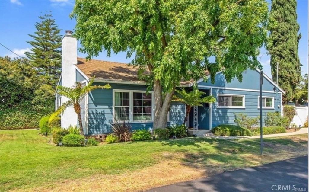 7002 Forbes Avenue #7002