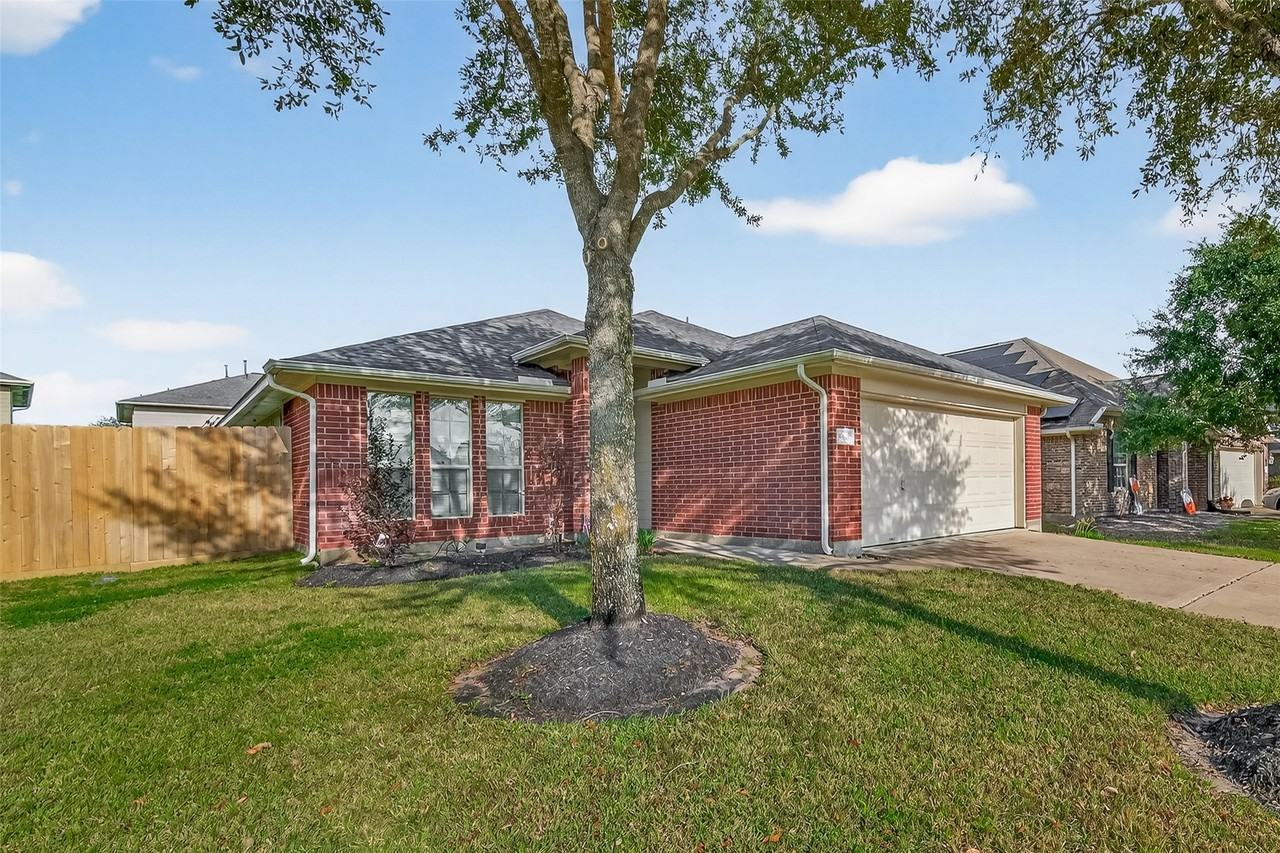 15607 Mossy Park #15607 - Photo 2 of 34