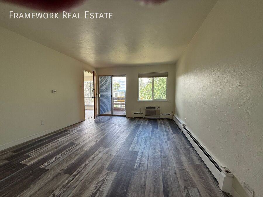 1681 Reed Street #4 - Photo 4 of 26