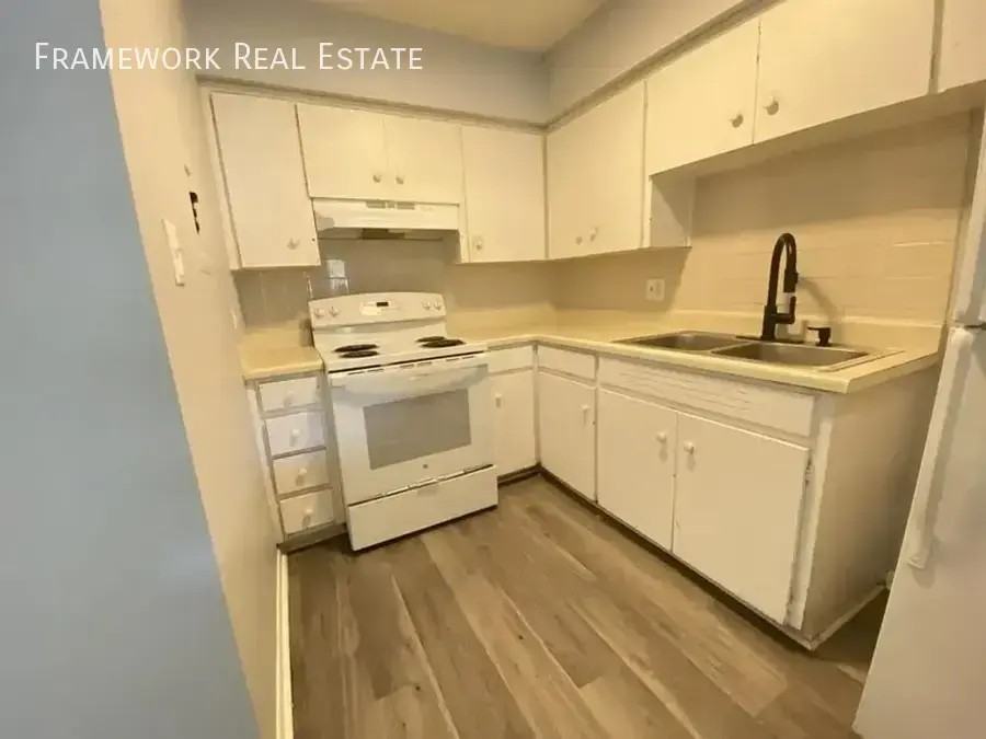 5275 W 1st Ave #B2 - Photo 3 of 14