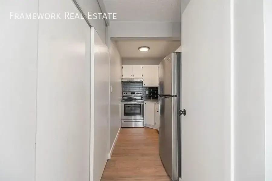 1509 3rd Ave #3 - Photo 7 of 50