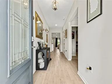 300 Chinquapin Drive - Photo 3 of 37