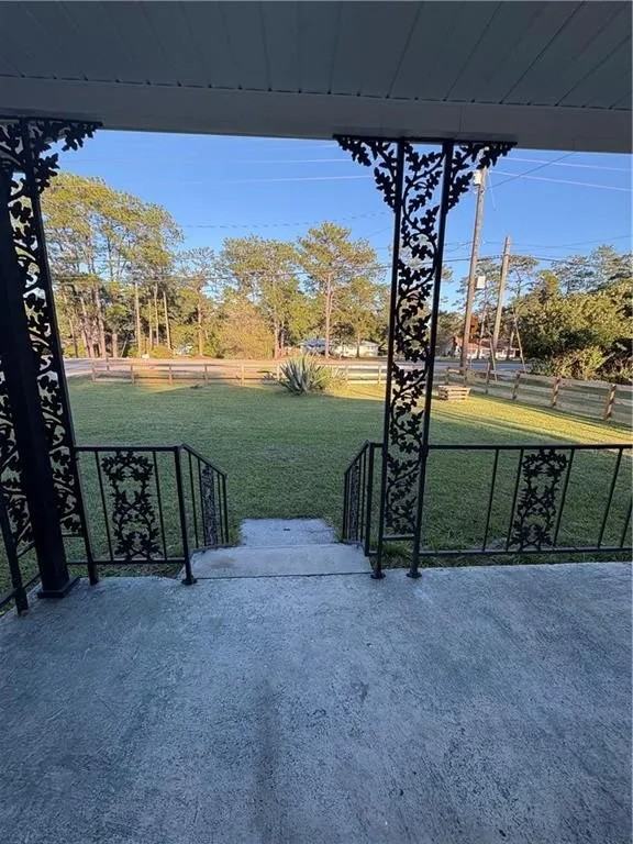 3385 Us Highway 82 - Photo 3 of 15