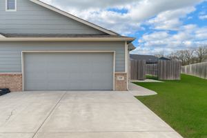 featured image of 619 Grandstone