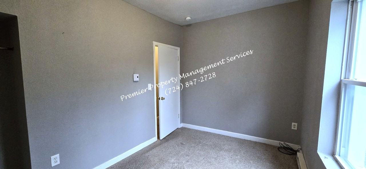 465 East Washington Street, Unit 3 - Photo 7 of 16