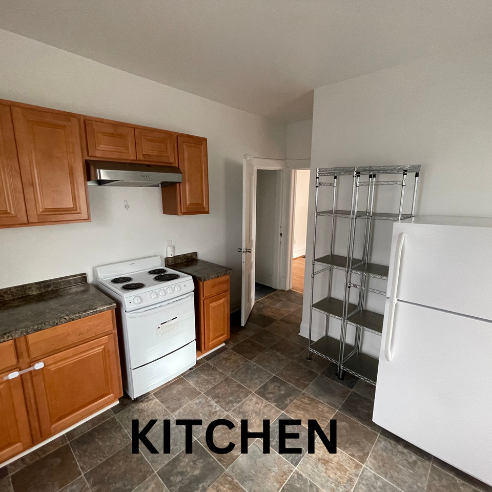 101 North Berrien Street, Unit 2 - Photo 2 of 9