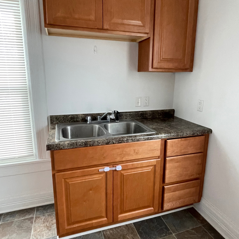 101 North Berrien Street, Unit 2 - Photo 3 of 9