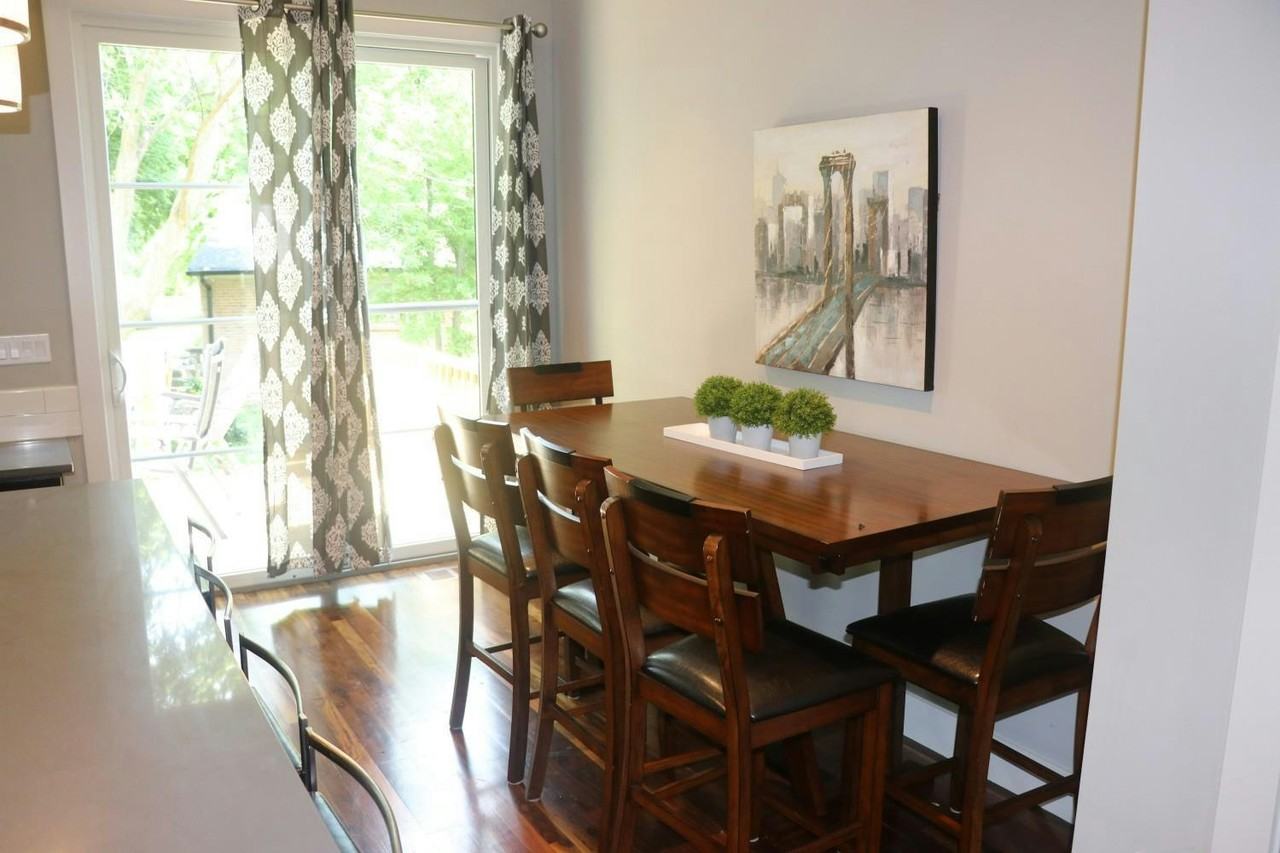 929 13th Avenue South - Photo 3 of 12