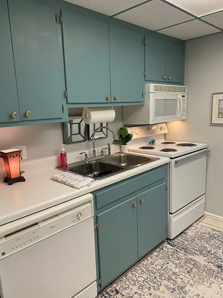 2100 West Beach Drive, Unit H-204 - Photo 5 of 9