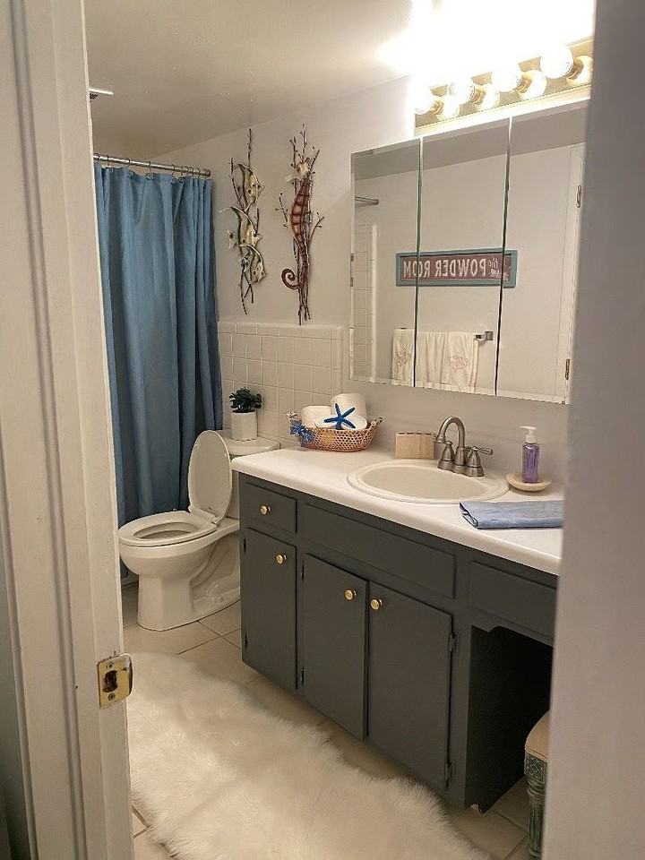 2100 West Beach Drive, Unit H-204 - Photo 7 of 9