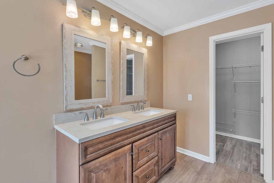 3516 Mallard Cove Court, Unit 4 - Photo 7 of 17