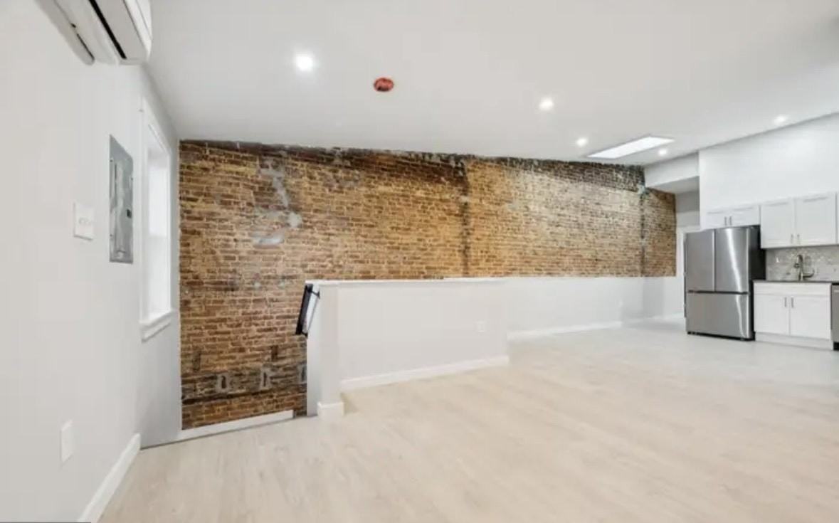 2416 North Charles Street, Unit 4 - Photo 5 of 10