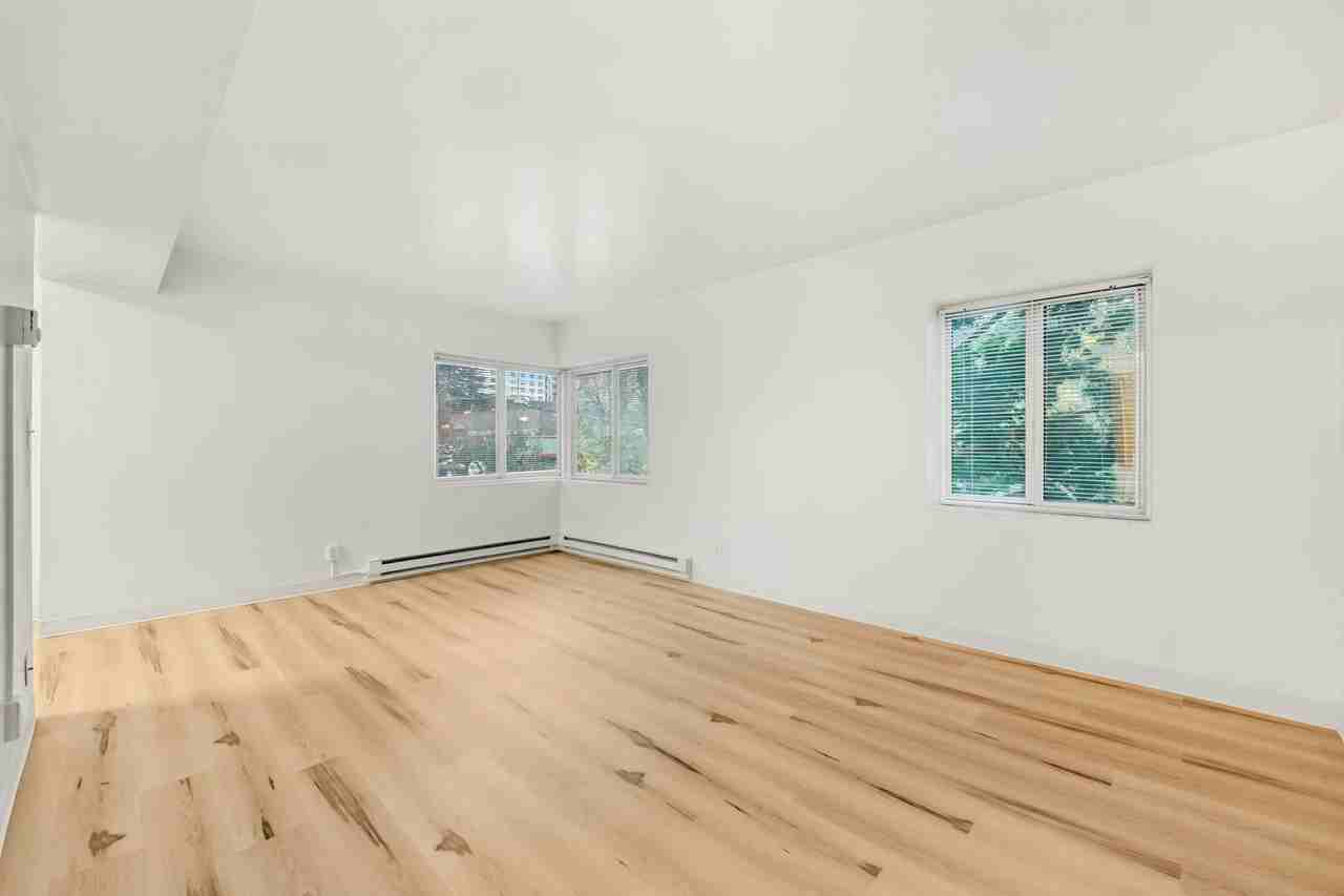 Uptown Arms - Photo 2 of 33