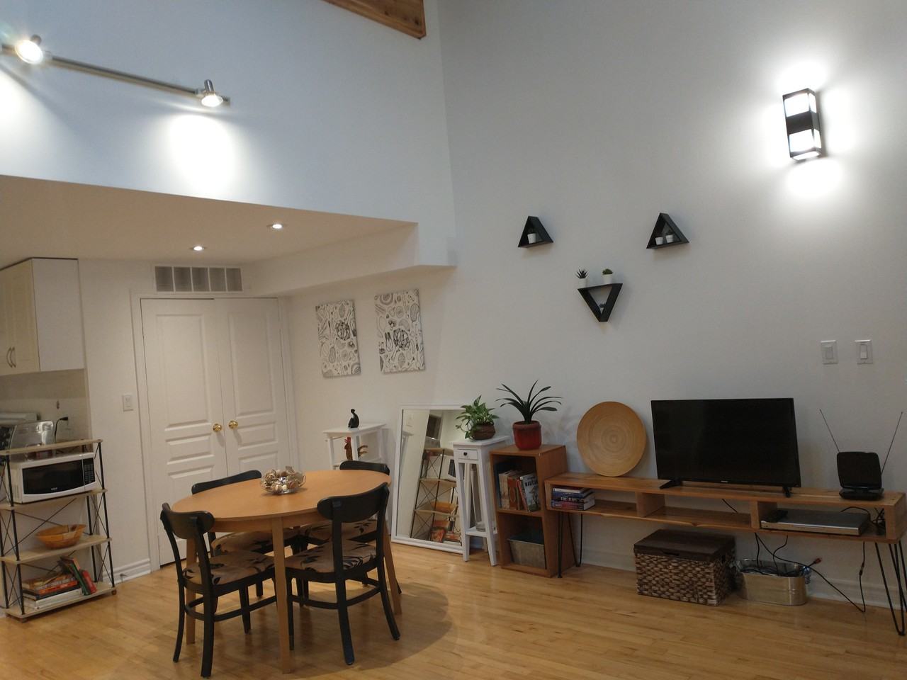 5 Henry Street #3 - Photo 3 of 23