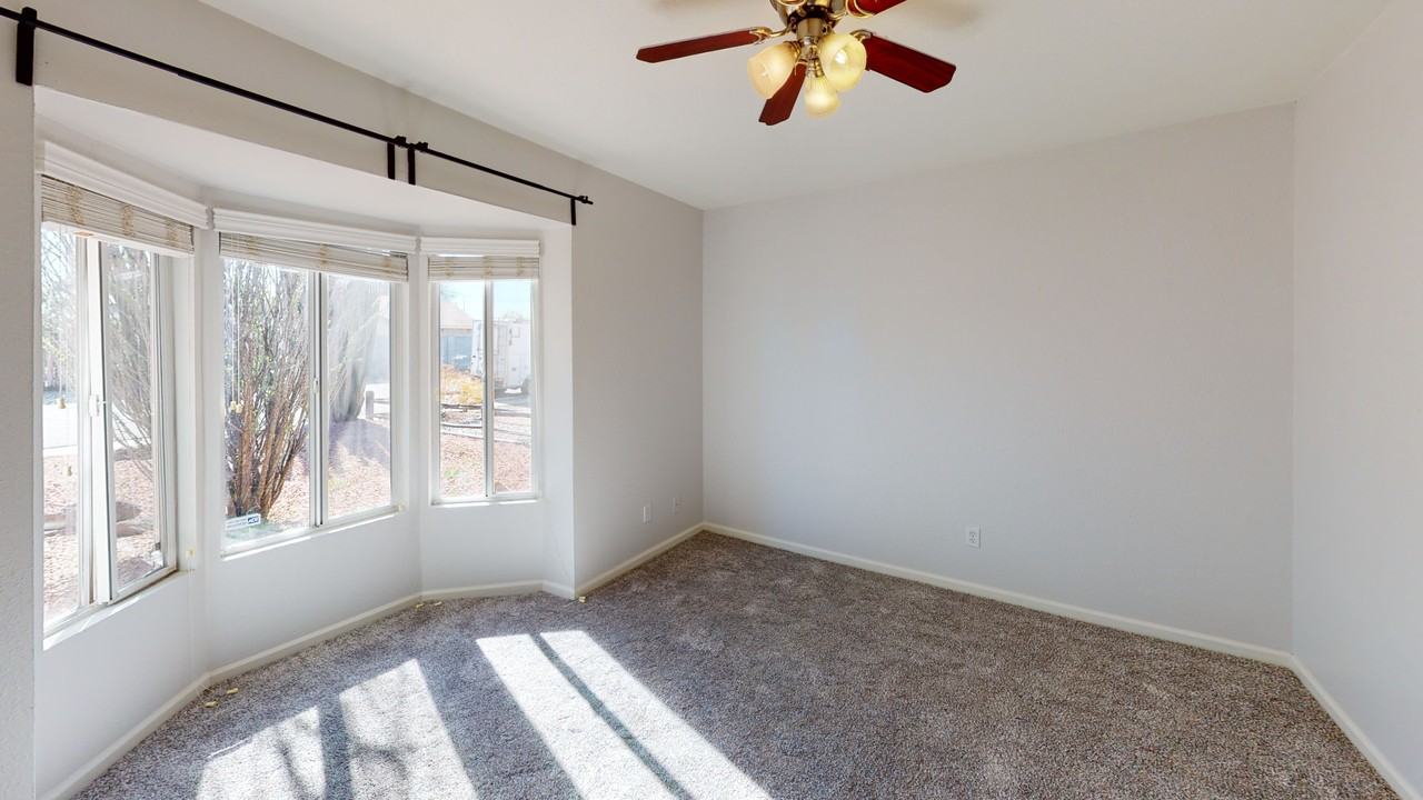 1206 E Redfield Rd #3MASTER - Photo 5 of 18