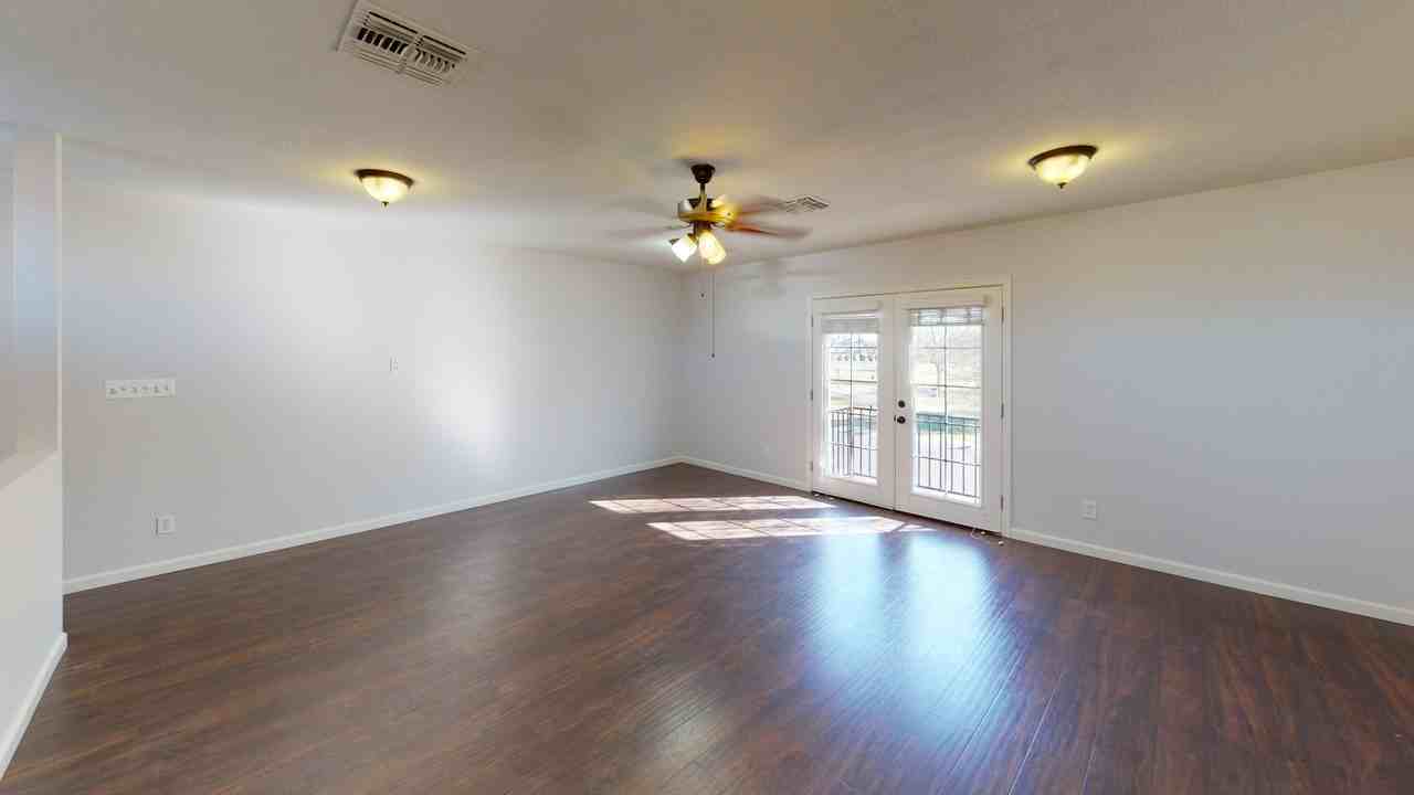 1206 E Redfield Rd #3MASTER - Photo 7 of 18