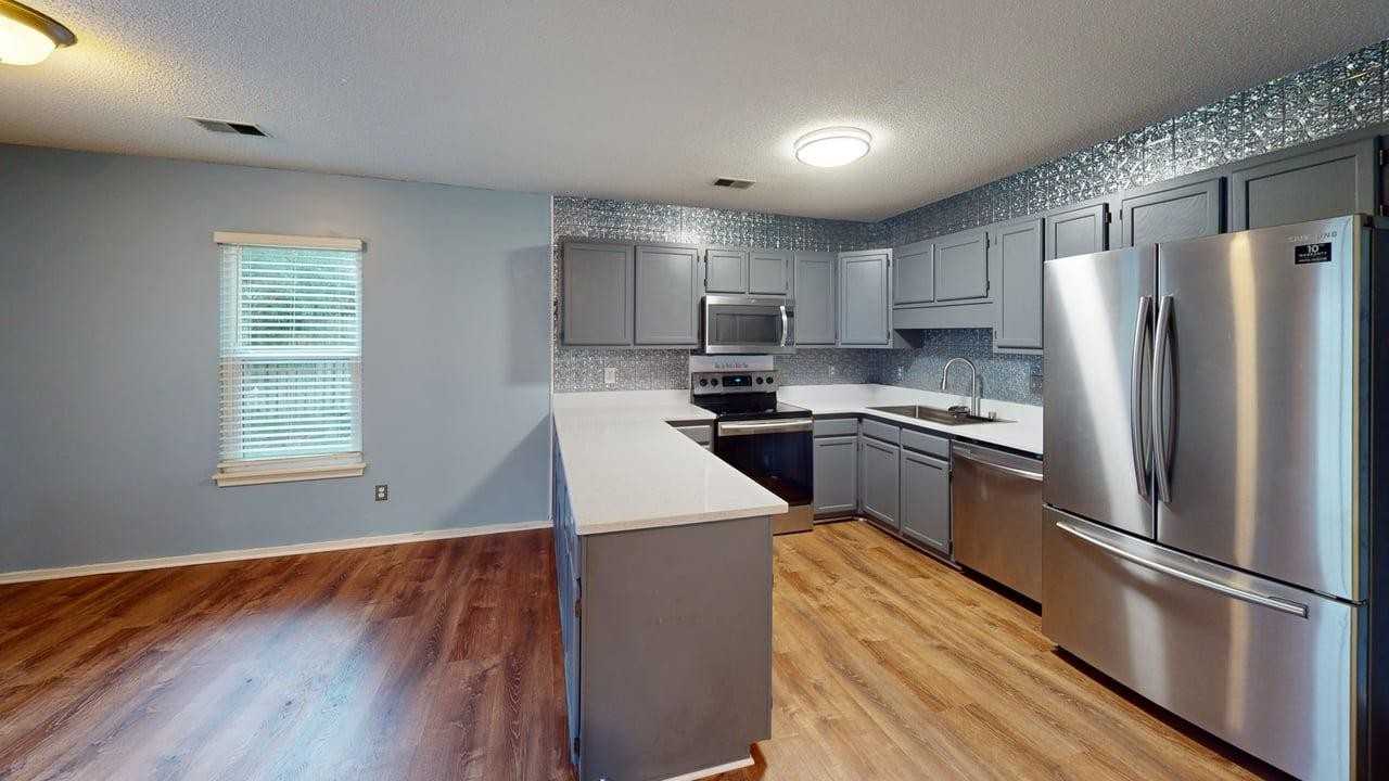 1711 Orange Grove Shores Dr #NA - Photo 4 of 25