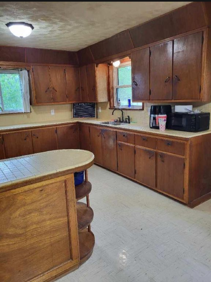 716 Frisco Street #716 - Photo 4 of 7