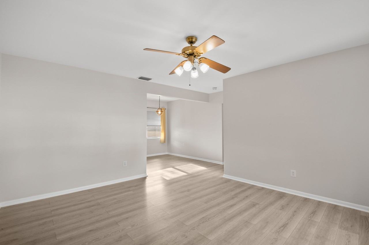 5600 33rd Ave N #NA - Photo 7 of 28