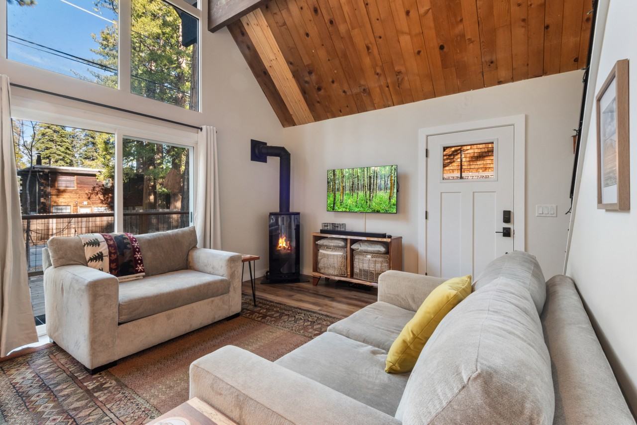 319 Pine Street #NA - Photo 6 of 23