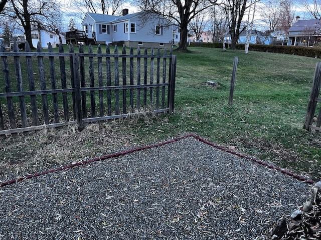 172 South Maple Street #NA - Photo 3 of 18