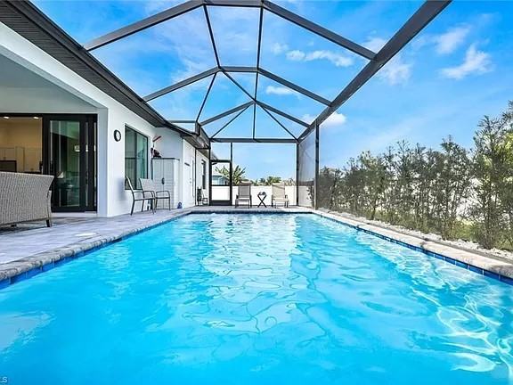 2825 Southwest 3rd Street #NA - Photo 3 of 30