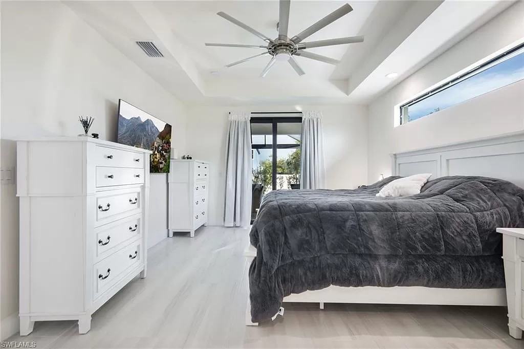 2825 Southwest 3rd Street #NA - Photo 4 of 30