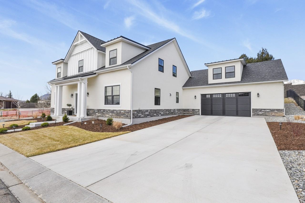 1950 Mesa Park Vw #NA - Photo 2 of 29