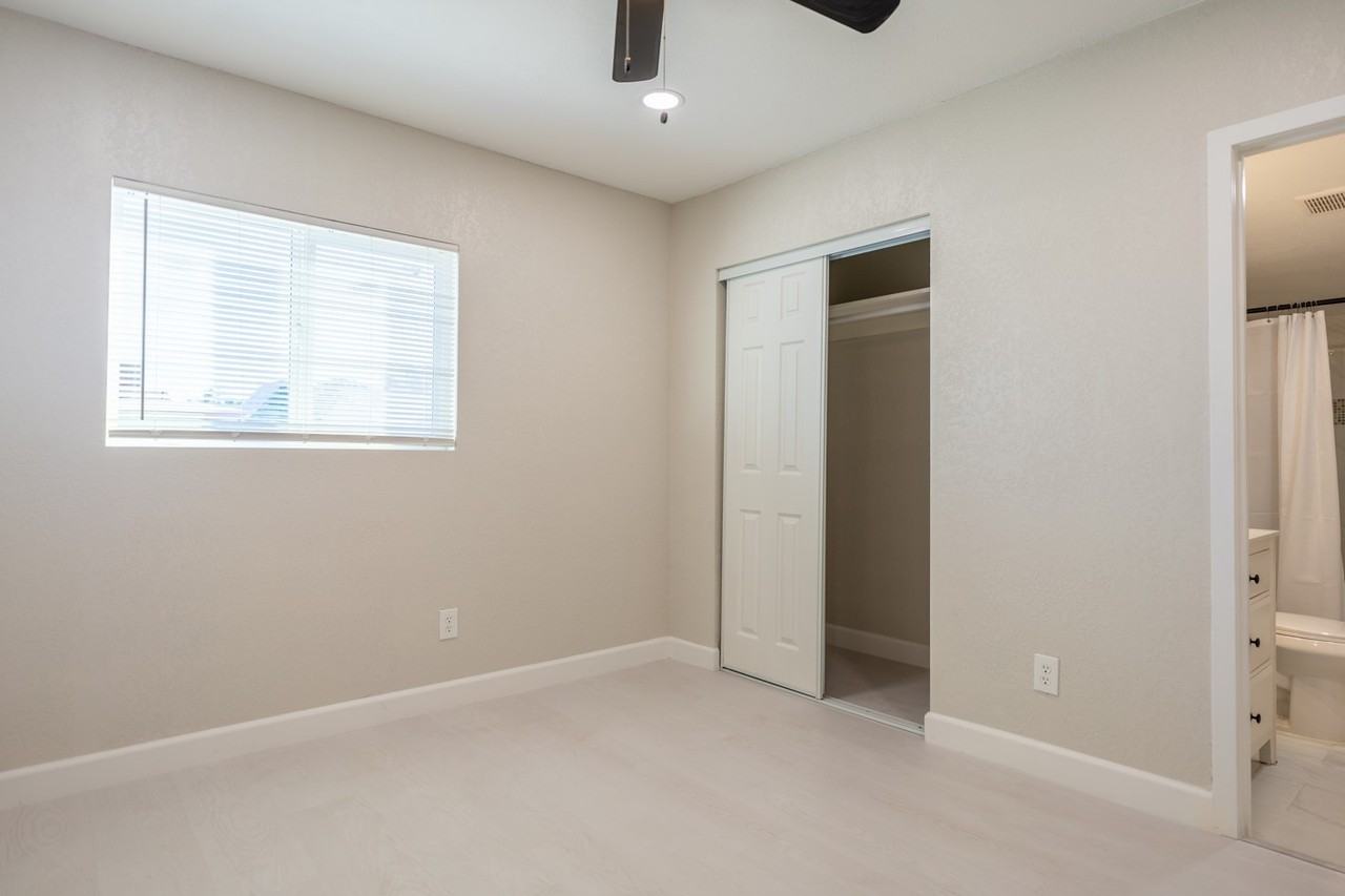 961 South Macdonald #6MASTER - Photo 7 of 10