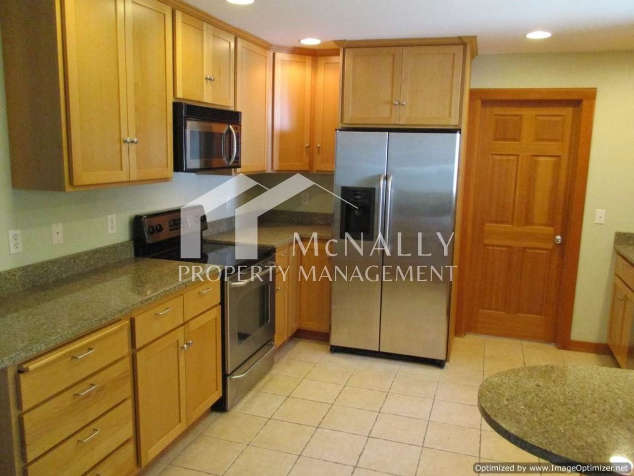 3303 E Bay Dr Nw - Photo 5 of 22