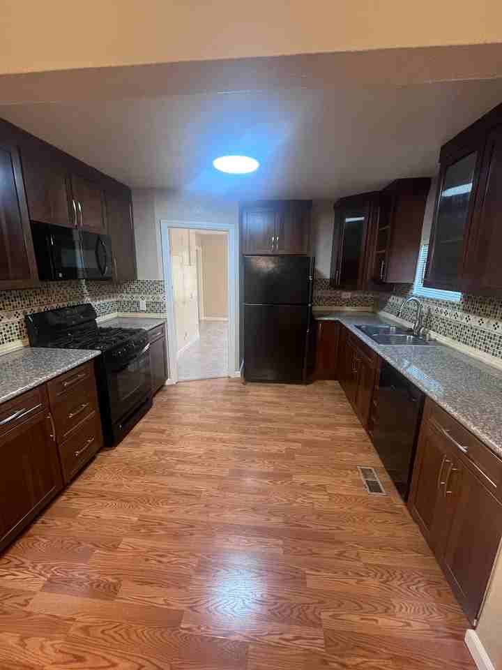 8940 Auburn Folsom Road - Photo 3 of 12