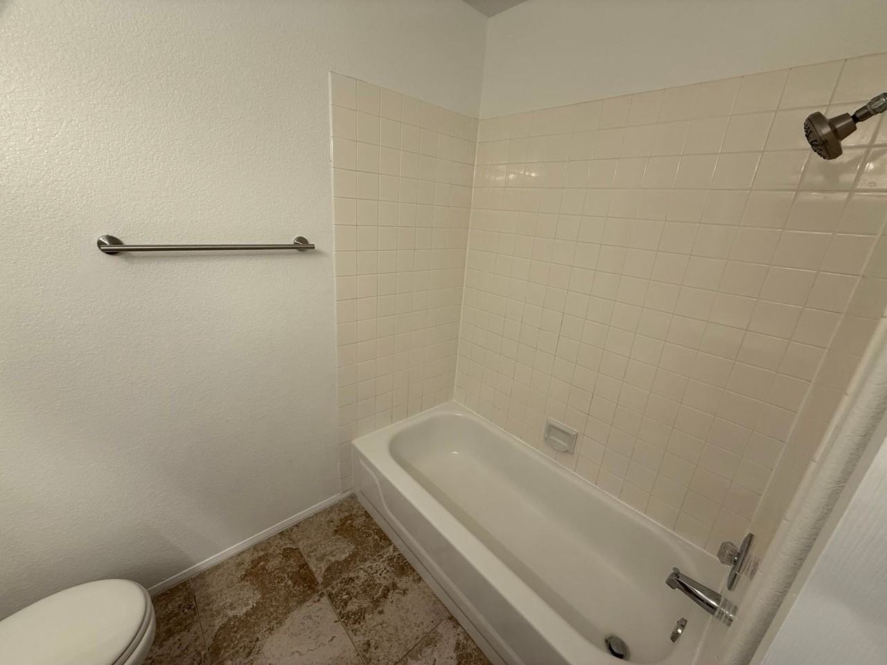 3411 Classic Bay Ln - Photo 3 of 22