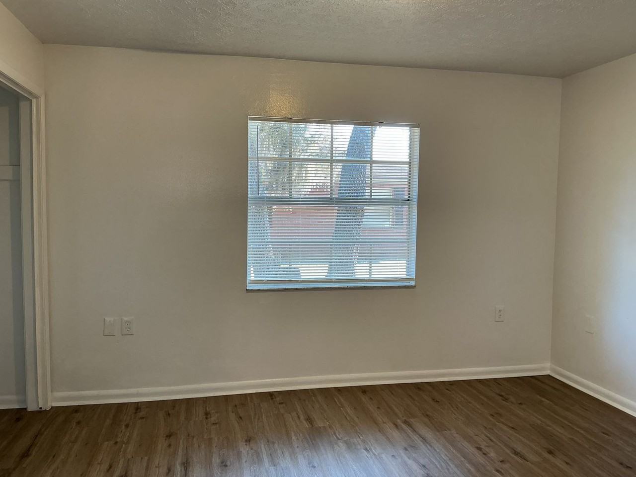 707 Boyd Court - Photo 7 of 11