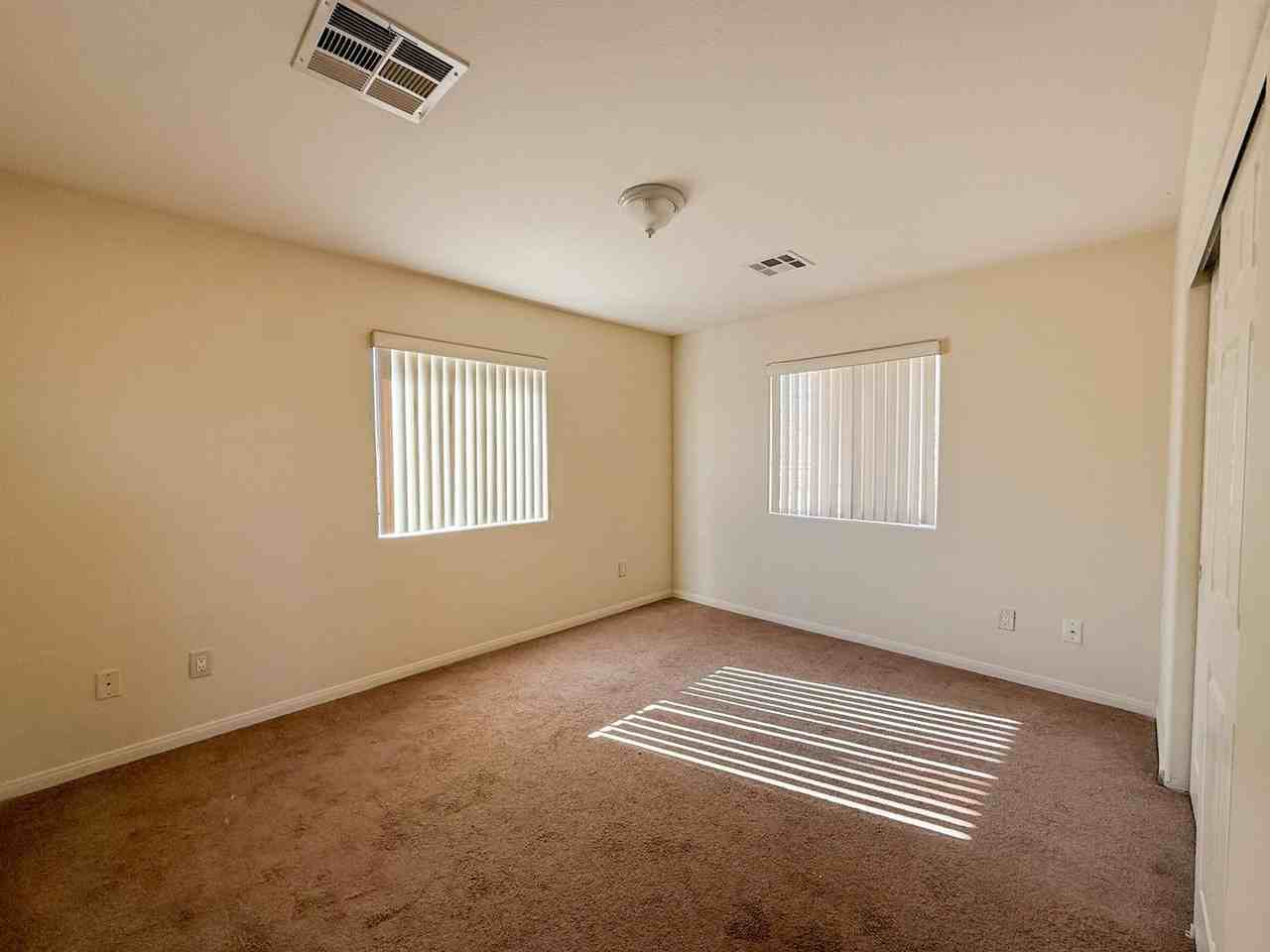 71552 Juanita Dr - Photo 6 of 29