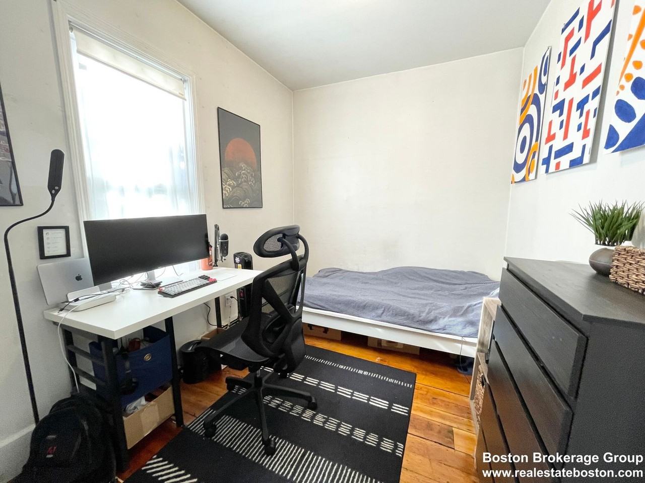 46 Delle Avenue - Photo 4 of 8