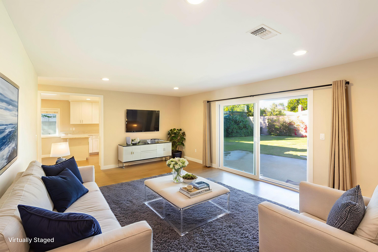 8821 Montrose Avenue - Photo 3 of 14