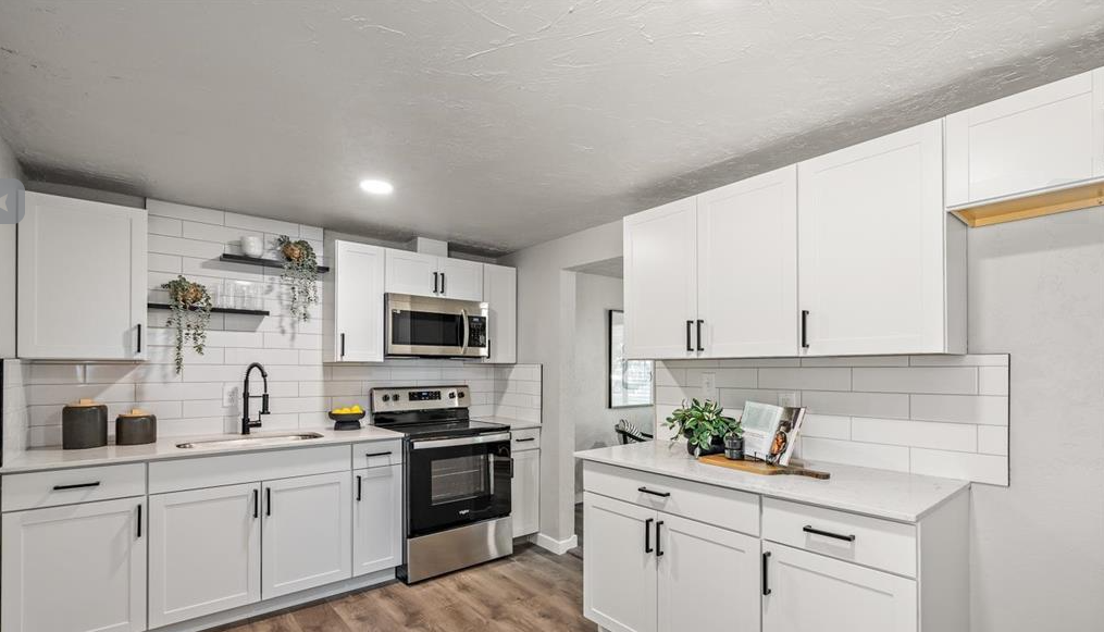 316 East 46th Street #1 - Photo 5 of 10