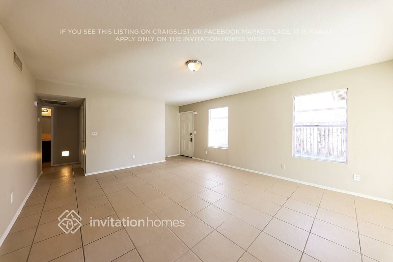 4433 W Taro Dr - Photo 5 of 17