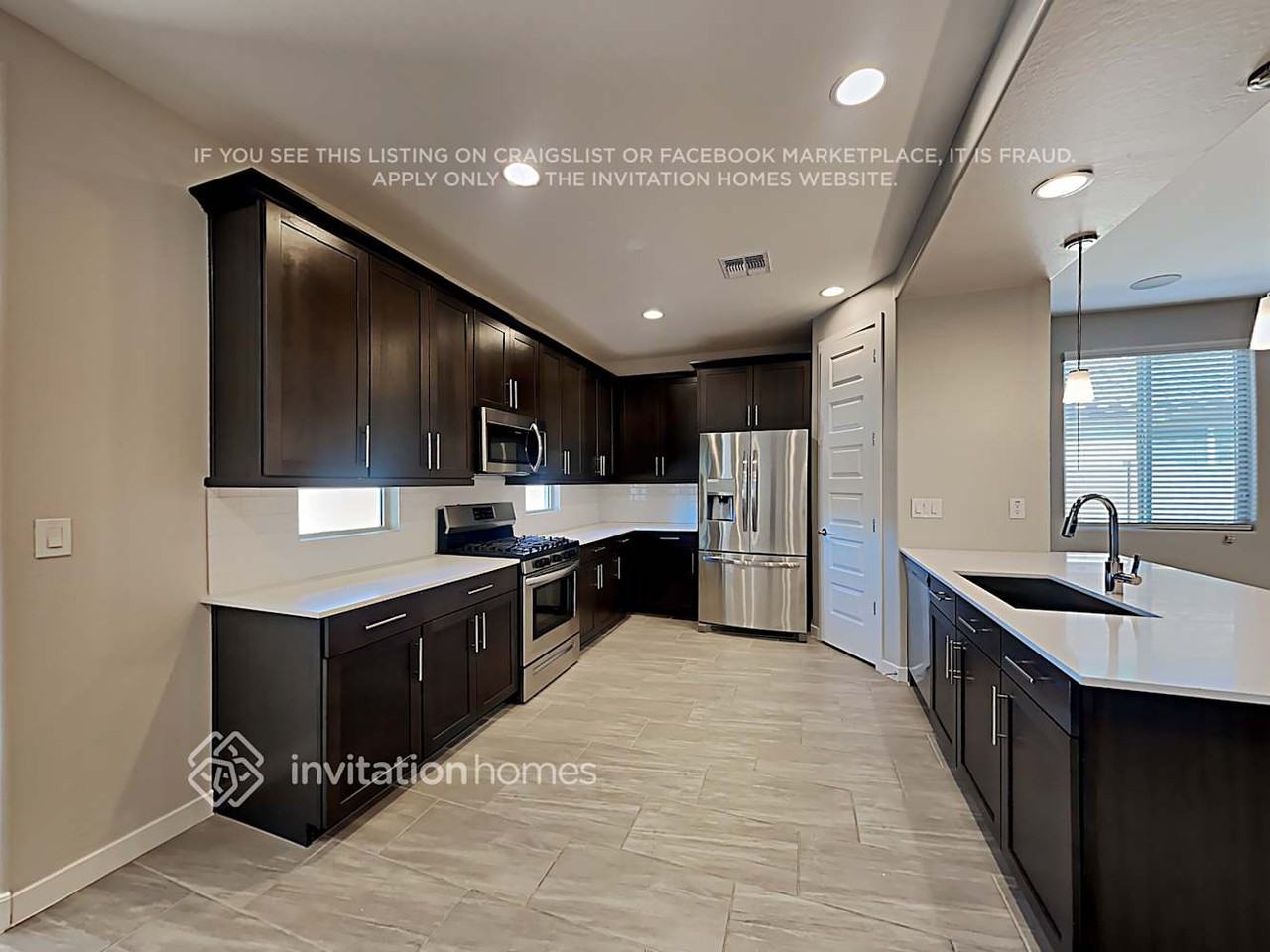 18822 West Canterbury Drive - Photo 6 of 18