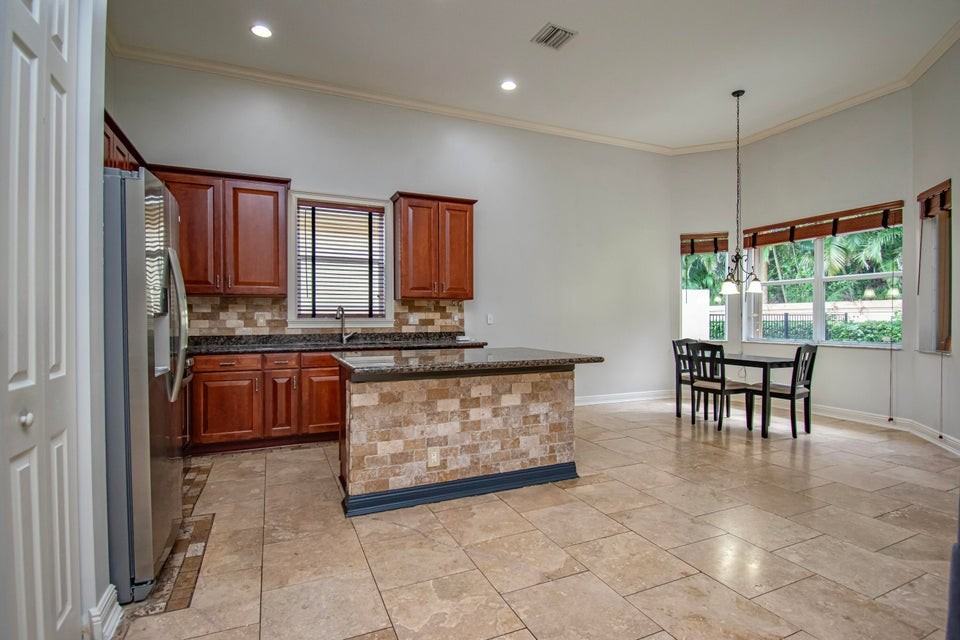 10265 Isle Wynd Court - Photo 5 of 8