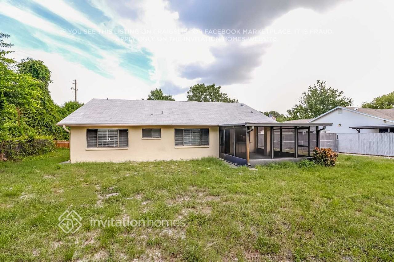 13719 Whitby Road - Photo 2 of 3