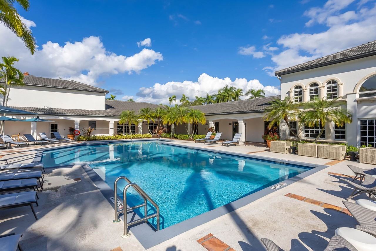 Marela Apartments - Photo 2 of 26