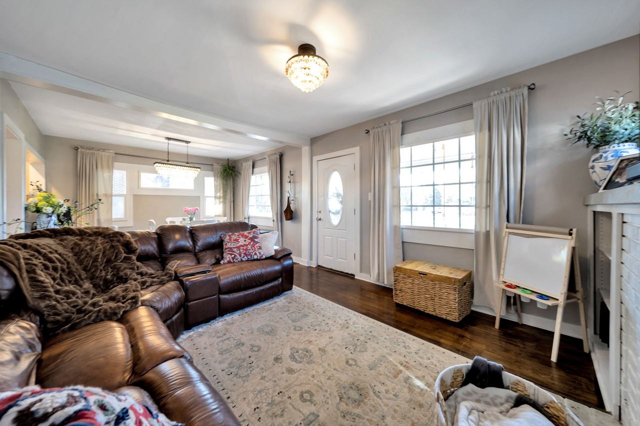 90 West 7500 South #1 - Photo 5 of 30