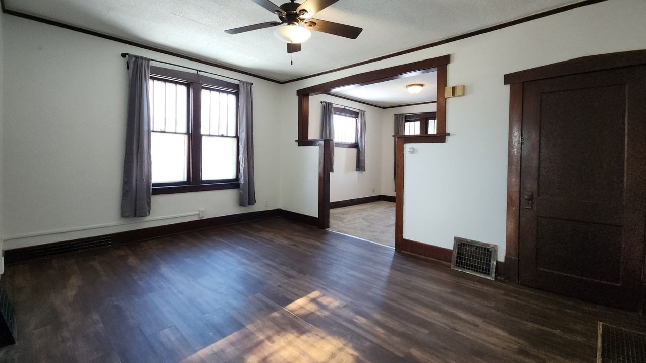 1316 3rd Avenue North #1 - Photo 2 of 19