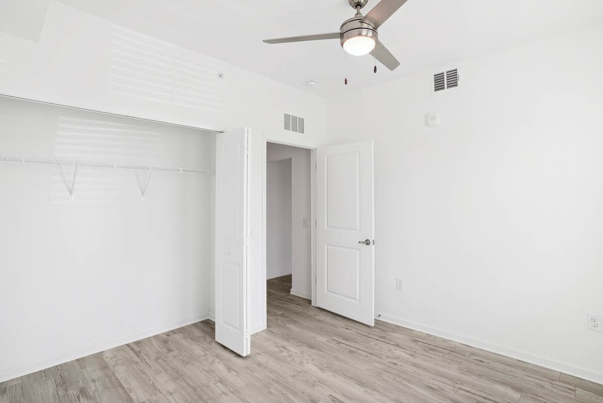 Ekos Santa Barbara - Photo 4 of 26