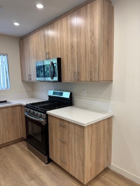 Hermosa Avenue 2767 - Photo 6 of 12