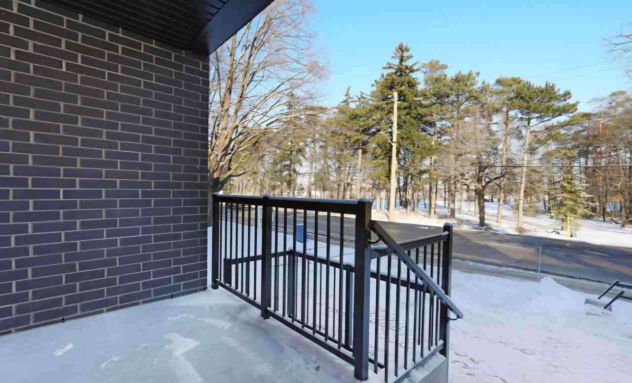 956 Fisher Ave - Photo 3 of 13