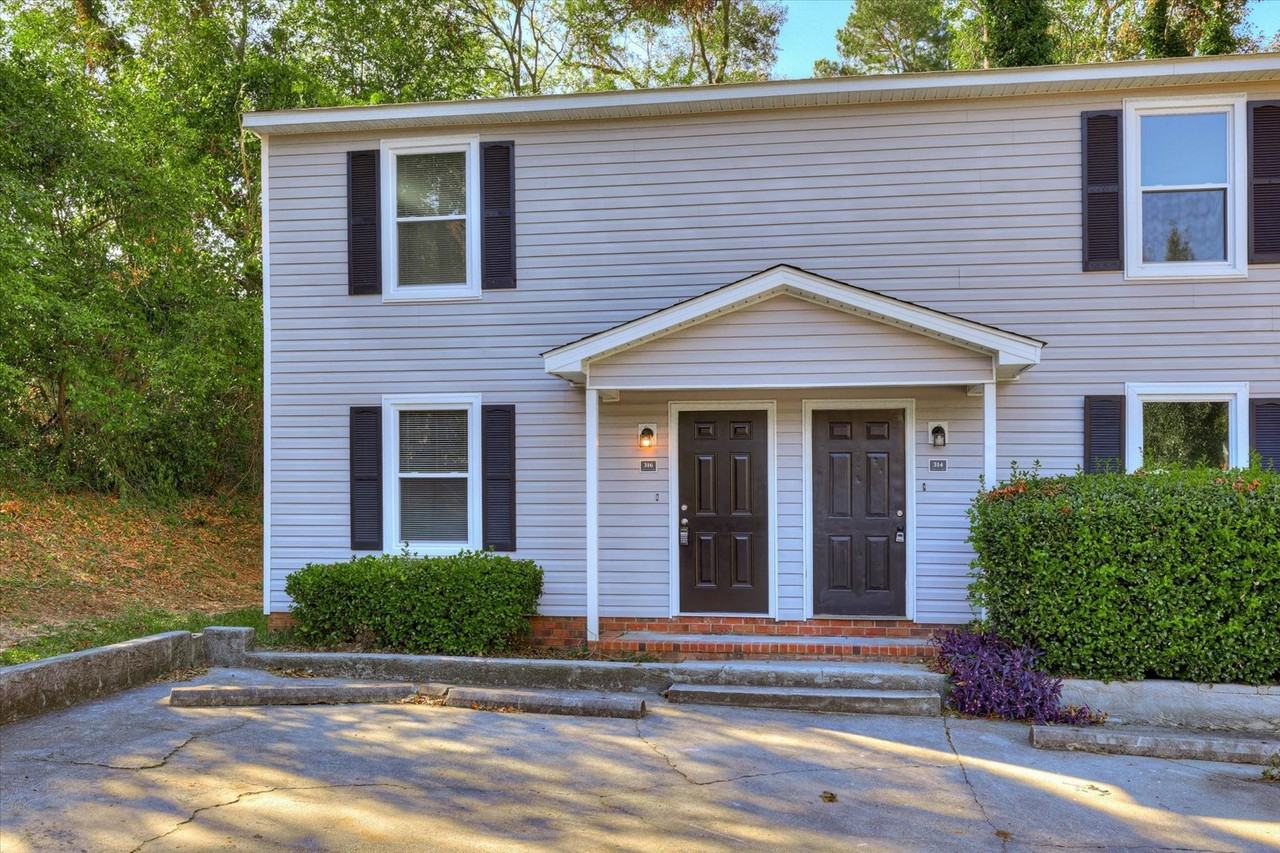 Westview Townhomes - Photo 2 of 34