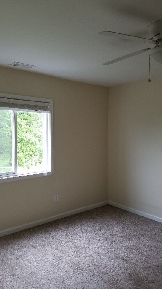 Sunset Cove - Photo 5 of 40